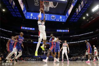 舞台为自己 舞台为自己